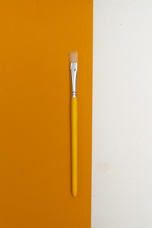 Щетина плоская окрашеная ручка